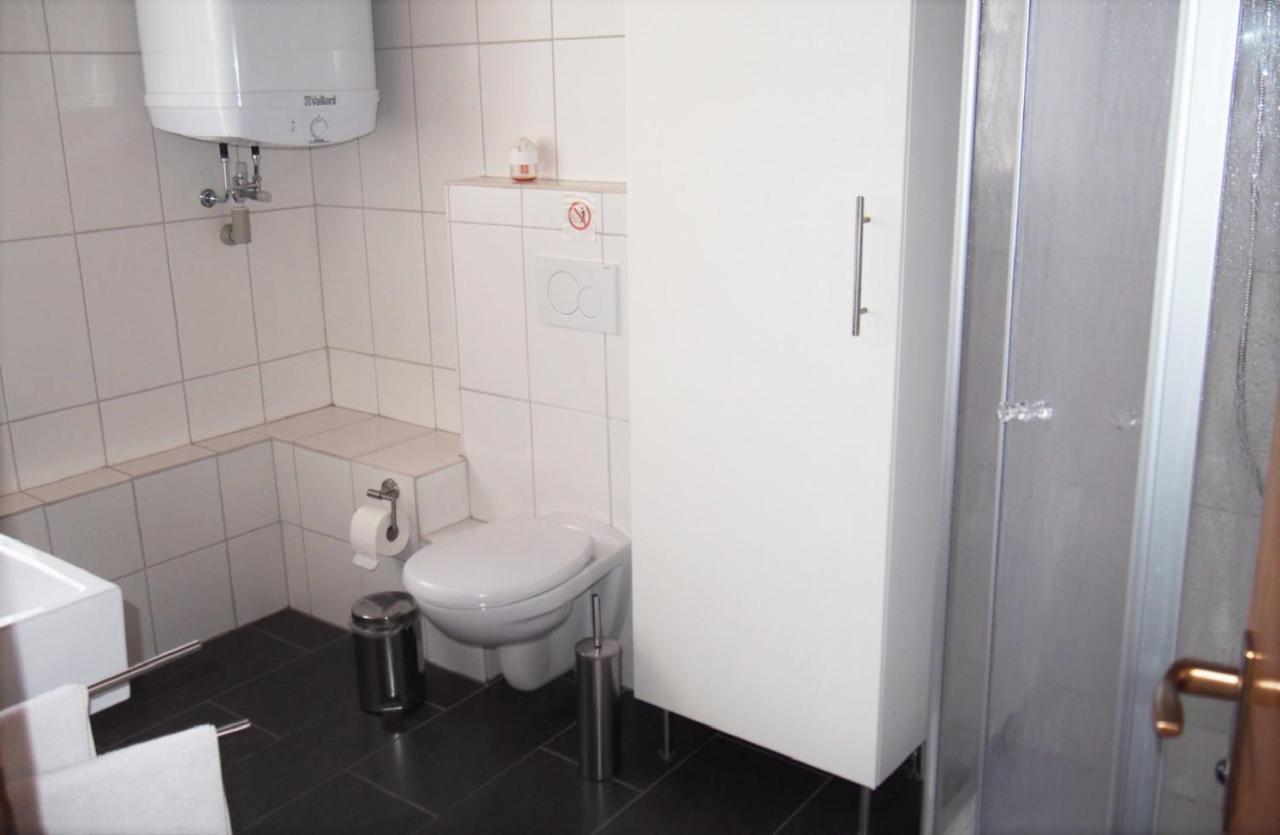Ferienwohnung Seidenfaden 칼슈타트 외부 사진